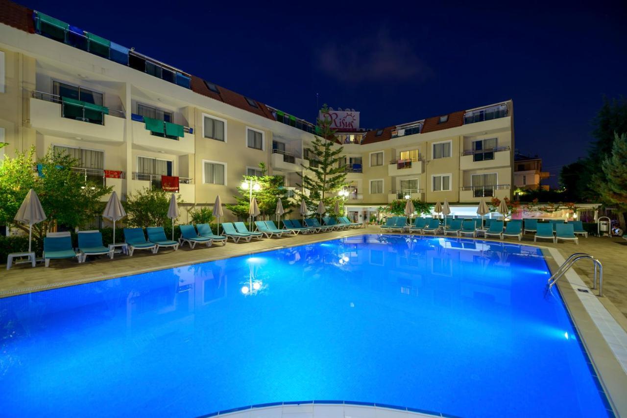 Risus Hotel Sidé Extérieur photo