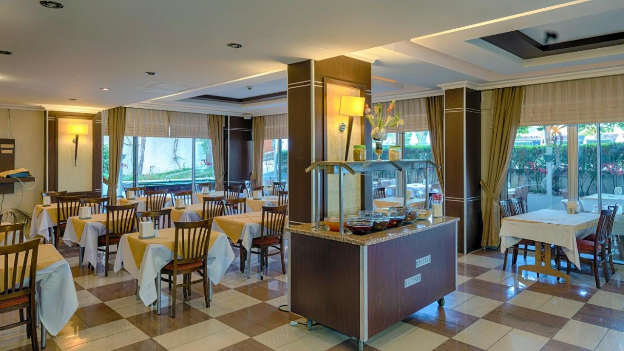 Risus Hotel Sidé Extérieur photo