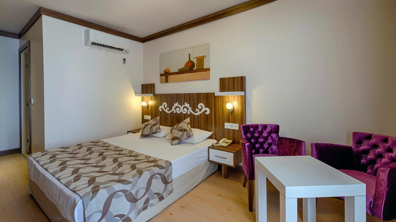 Risus Hotel Sidé Extérieur photo